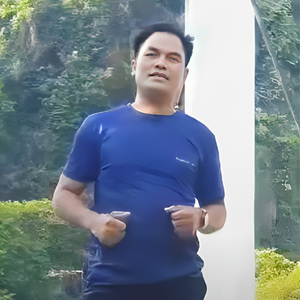 ຄອຍນ້ອງທີຖ້ຳນາງຫລອດ