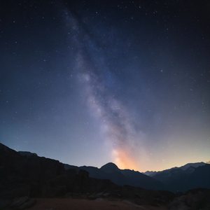 思念问繁星点点