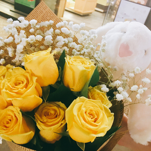 经常请吃饭的漂亮姐姐