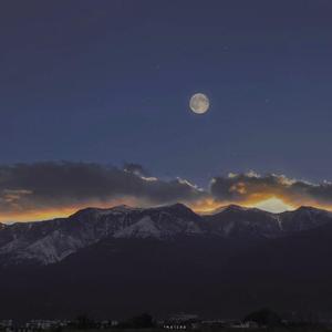 时空缝隙（翻自 苏星婕）