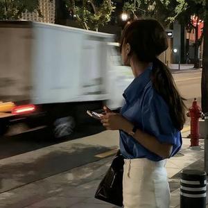 在爱的世纪里悲伤