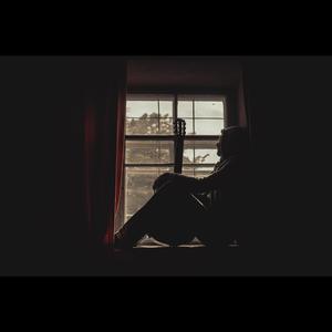 입 닫고 사는 법