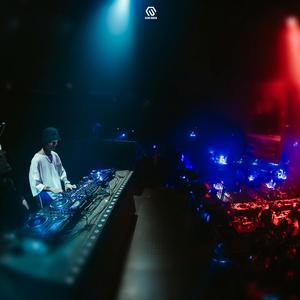 Mike Candys-Fiesta Loca mashup（Carry remix）