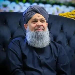 Bhar lo Karam Naal Jholiya by Owais Raza Qadri At Eidgah Shareef