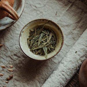 人因不惜而散