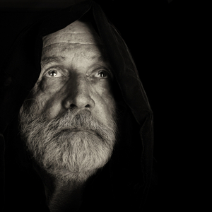 Dálkou kráčí nohy tvý