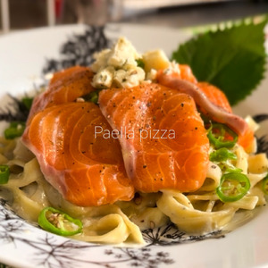 パエリアピザ (feat. 重音テト)