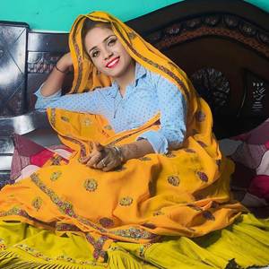 Chora Milno Ho To Aajyo Kal College Aari Chu