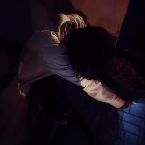 请 抱 紧 这 一 切.