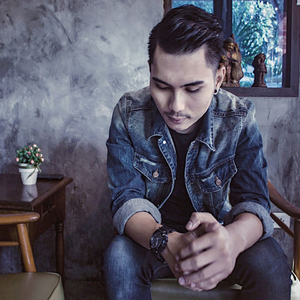 รักแค่ไหน ได้แค่ตัว