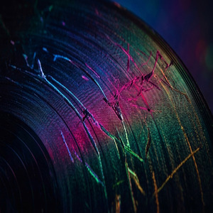 Поцарапанный винил