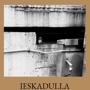 Kristus Puuttuu Kuninkaan Paikalta