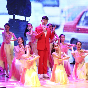 以爱成就美丽人生