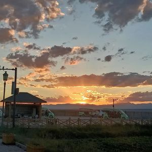 打碎夕阳（prod by FRESH_ye）