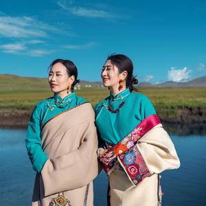 康巴姑娘