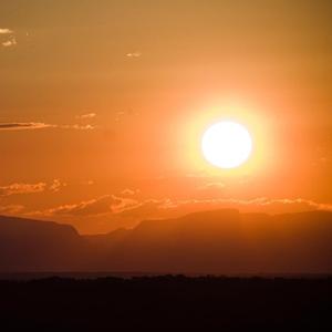 solar plexus, heart & crown chakra bowls with shruti box