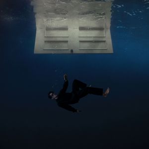 BIRDS OF A FEATHER 伴奏