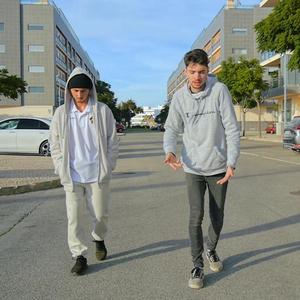 Resolvido (feat. Jotta P)