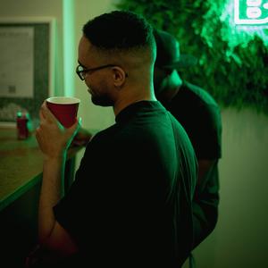 1:00am (Room Still Spinning)