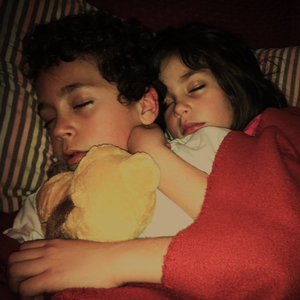 Nana de la Luna Negra (feat. Mónica Navarro)