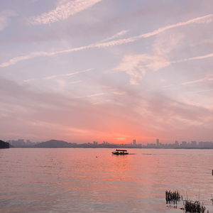 City of Star（翻自 瑞安·高斯林 艾玛·斯通）