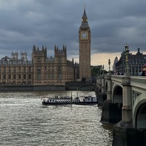 总以为时间过得很慢