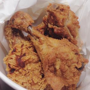 胸大的姑娘（翻自 某某）