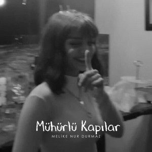 Mühürlü Kapılar