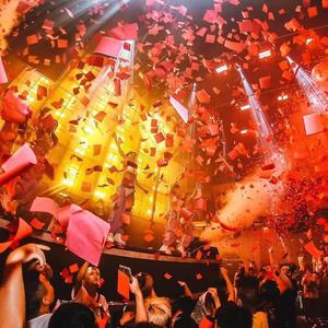 Hands Up - RichYan Remix