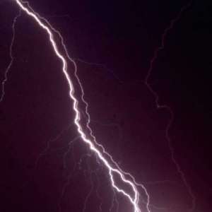LIGHTNING&DARK