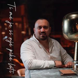 Ti më je si një pikë loti