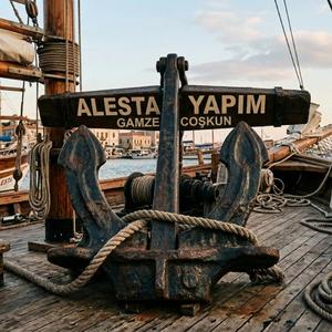 senden aşk dilenmeye hakkım yok (feat. gamze coşkun)