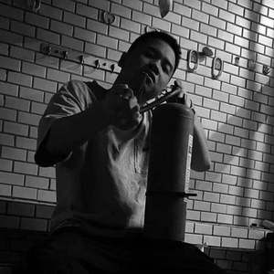 灭火器（Prod by Yzz Beats）