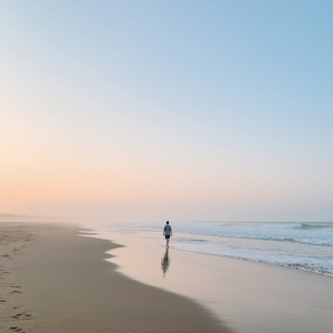 你出现的那一刻，世界变得很明亮