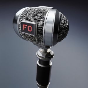 4 English singer: "GO FOR IT" (Instrumental Version)