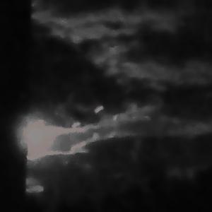 M00n Sh1N3 (feat. Yung Schnooty)