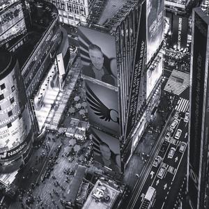 Tell Laura I Love Her