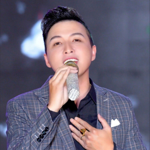 Con Đường Xưa Em Đi