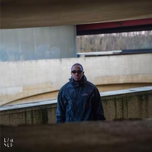 On The Side (feat. Senna & Jeroen)