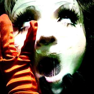 ATTENTION WHORE (feat. Fatehartt)