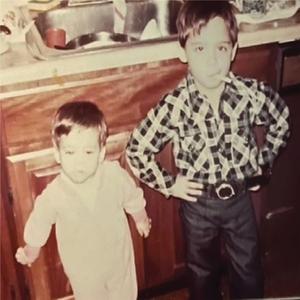 an early voice crack