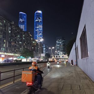 青春是场无人知晓的暗恋