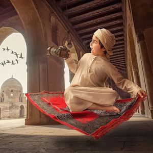 多想在平庸的生活拥抱你