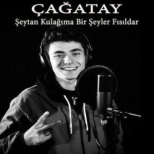 Şeytan Kulağıma Bir Şeyler Fısıldar