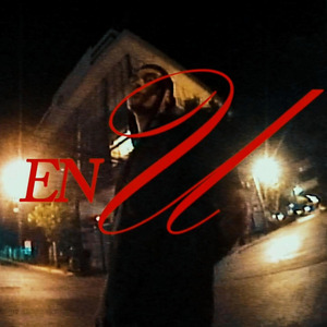 En U