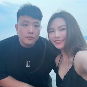 《屏幕两端的光》