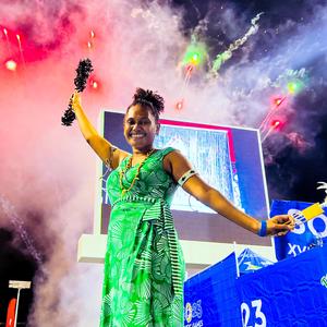 Champions (feat. Ellenor Nuia & Neil Nuia)