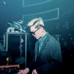 Martin Garrix - In the Name of Love(TK.Bootleg)