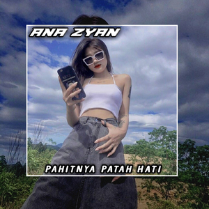 PAHITNYA PATAH HATI