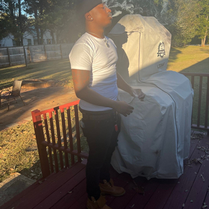 Traumatize (feat. Stumpah Jay)